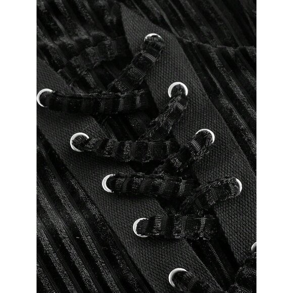 Women’s Plus Size Crop Top Lace Up Front Halter Open Back Casual Sleeveless - Picture 3 of 4